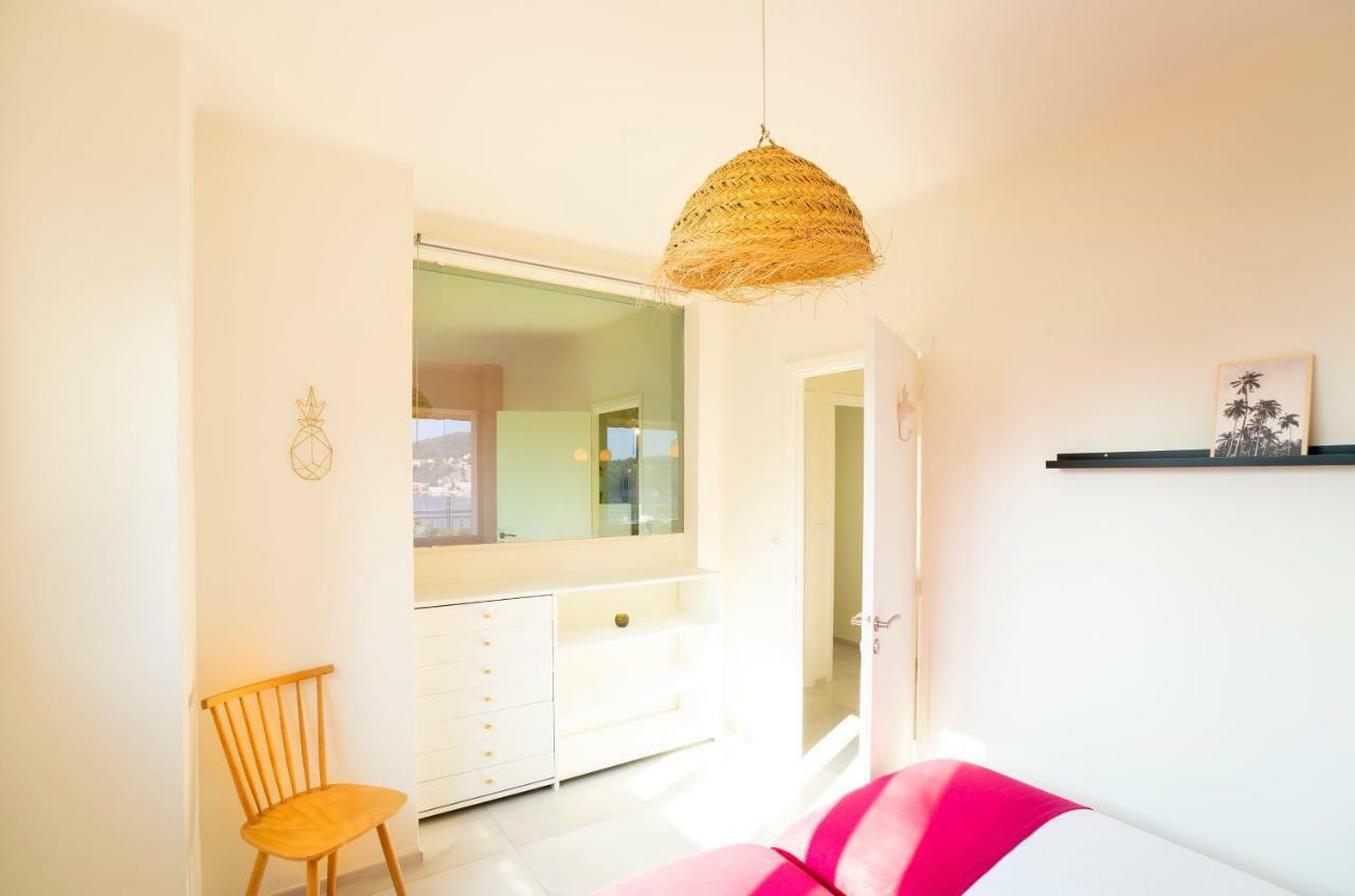 Vue mer exceptionnelle entre Nice et Monaco Villefranche-sur-Mer Extérieur photo